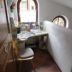 Alpenhaeusl Konukevi *