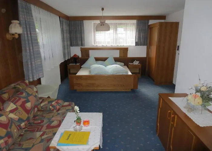 Alpenhaeusl Πανσιόν *