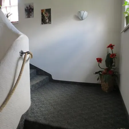 게스트하우스 Alpenhaeusl *